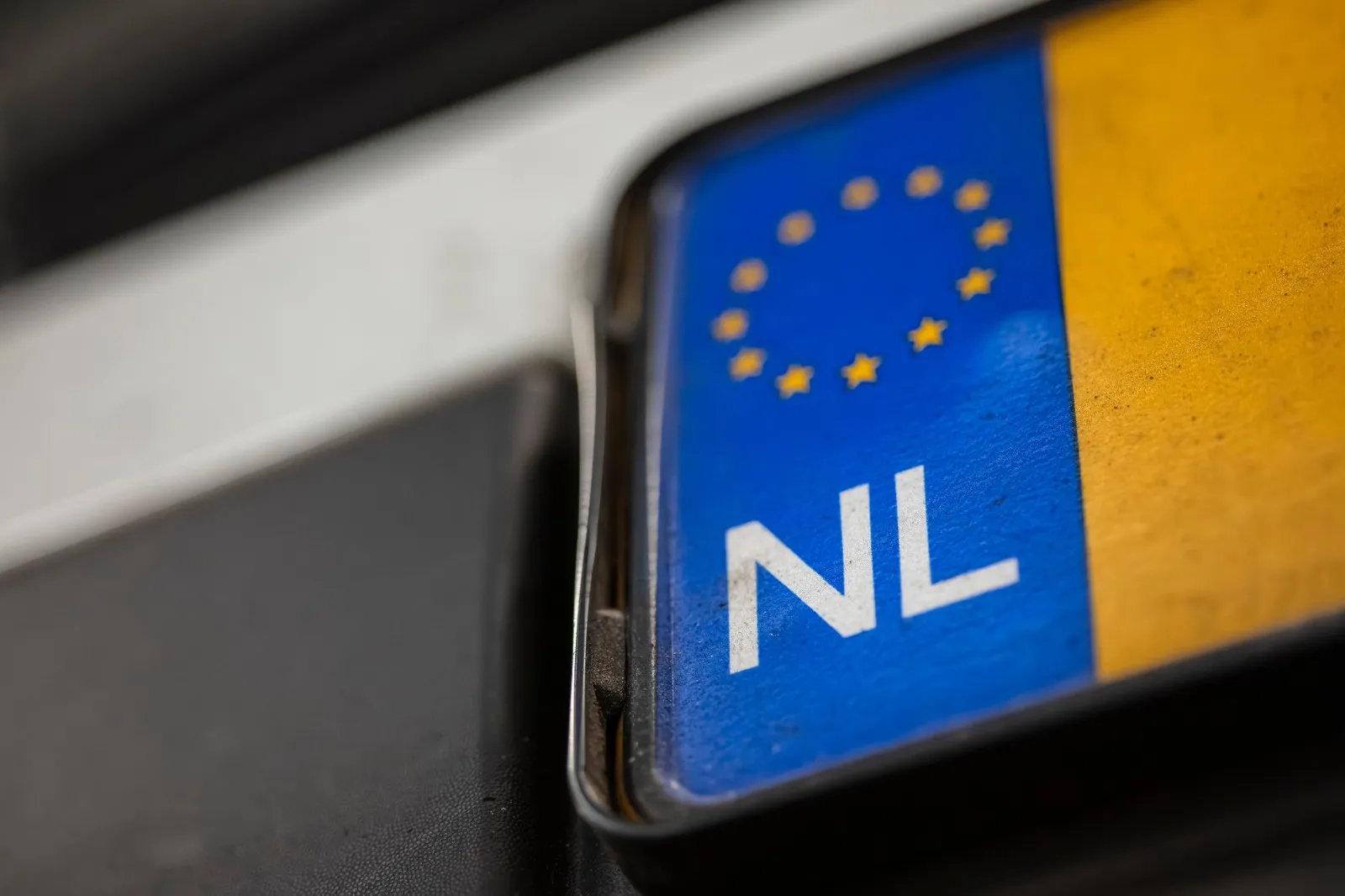 Nederlanders die herhaaldelijk foutparkeren in Gent, riskeren in eigen land voor de rechter te moeten verschijnen